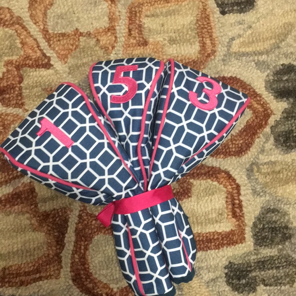 Ladies golf club covers